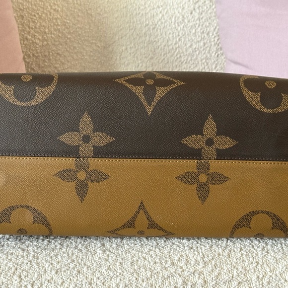 - Louis Vuitton OnTheGo GM.  Wonderful condition! ❤️ - Picture 9 of 13